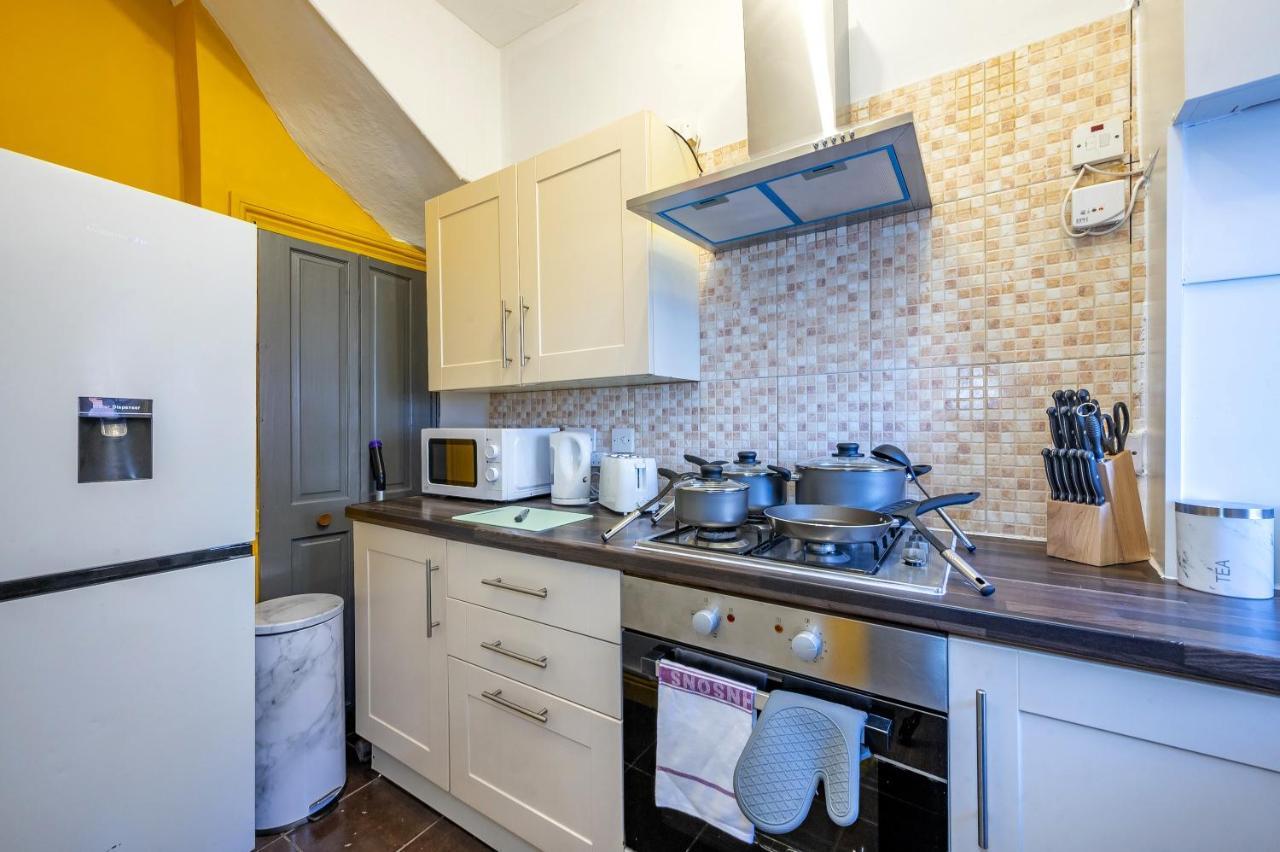 *1Es* For Your Most Relaxed & Cosy Stay + Free Parking + Free Fast Wifi * Leeds  Buitenkant foto