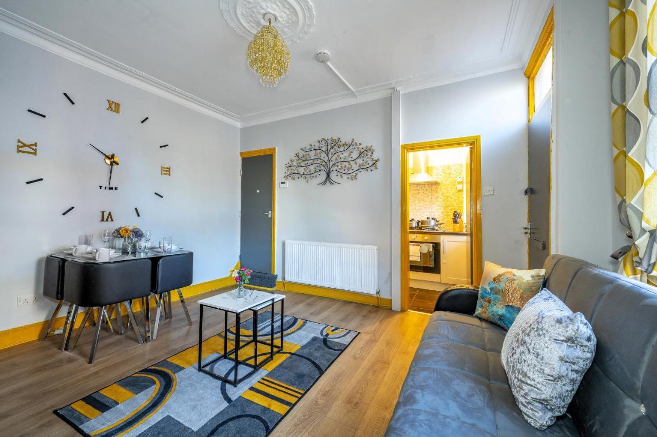 *1Es* For Your Most Relaxed & Cosy Stay + Free Parking + Free Fast Wifi * Leeds  Buitenkant foto